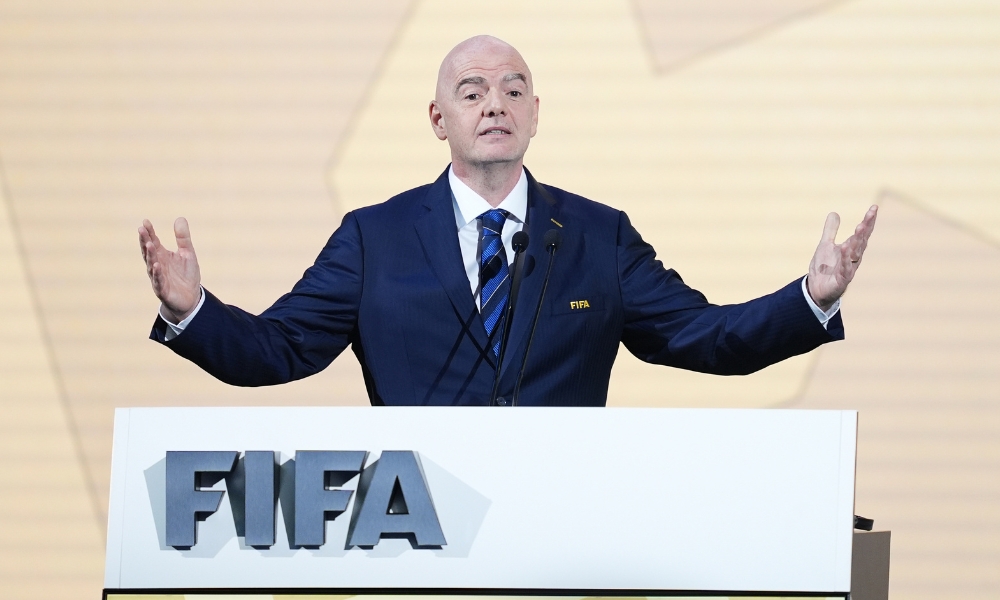 罗斯是以其 罗斯是以其